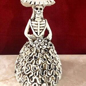 Beautiful Pouffy Dress with Bouquet of Flowers Catrina Skeleton Figurine